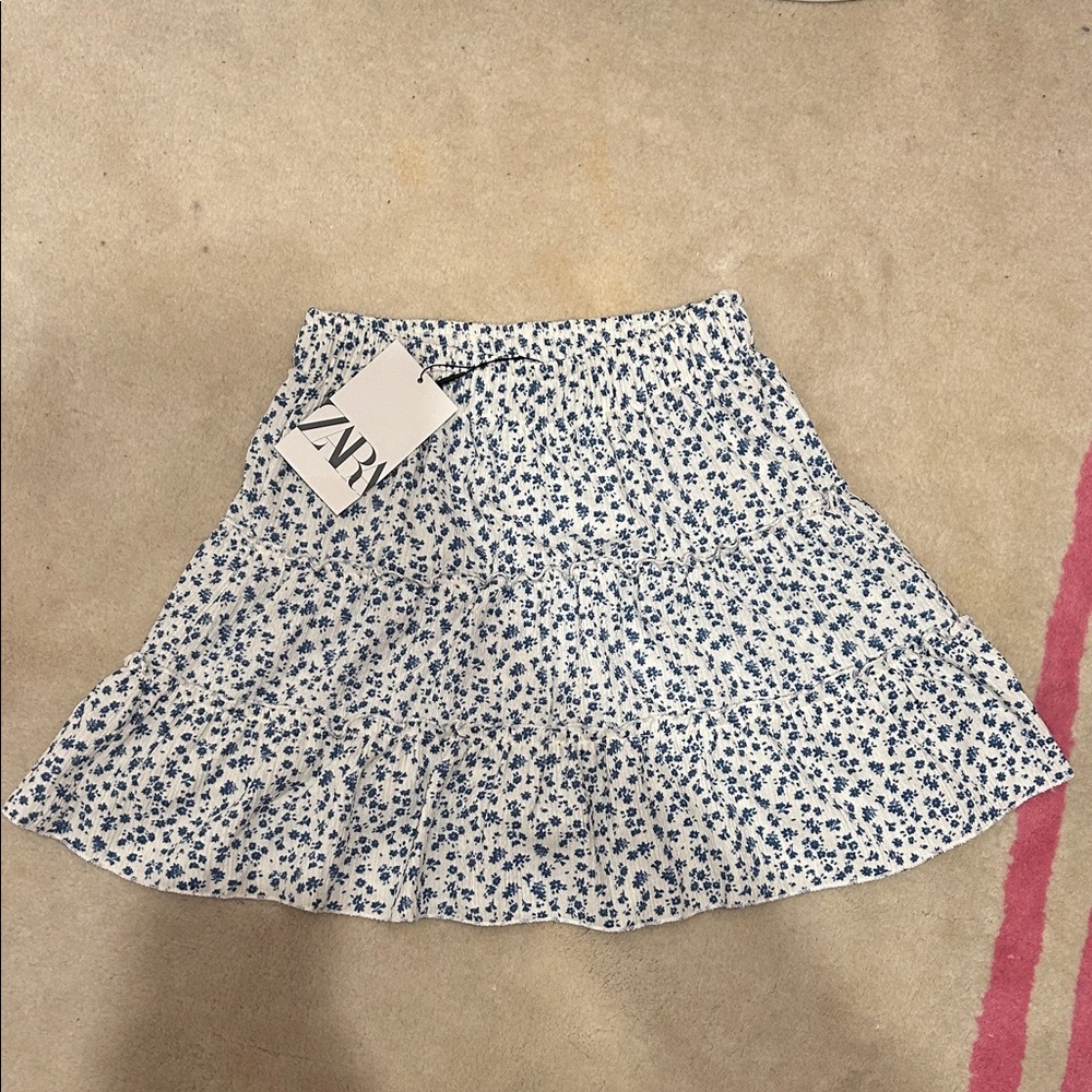 Zara White and Blue Floral Skirt